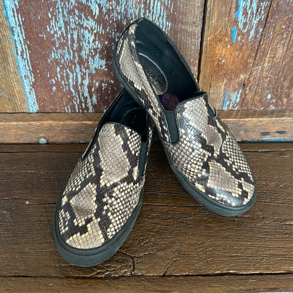 Michael Kors Snakeskin Leather Slip On Sneakers Size 8.5